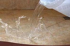 端州漏水维修 免砸砖防水材料该如何施工